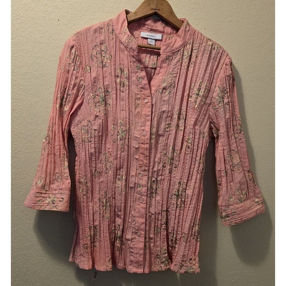 dressbarn Tops - Dress Barn Womens Sz Large Embroidered Floral Shirt